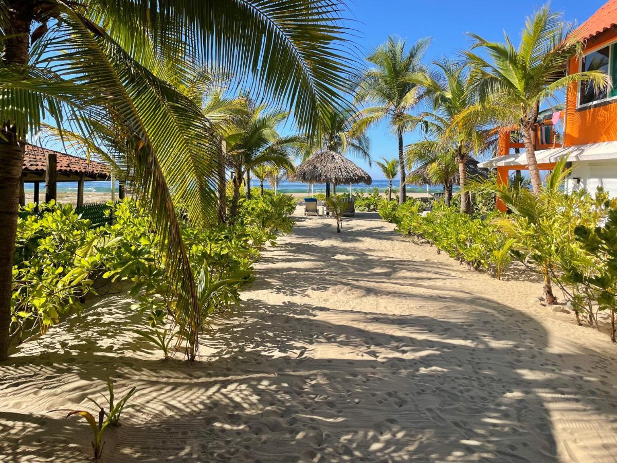 Tree Tops - Adults Only Villa *